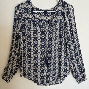 Lucky Brand Navy and Cream Blouse Women’s  Small